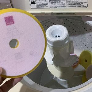 Single Stage Paint Removed from Buffing Pads Washing
