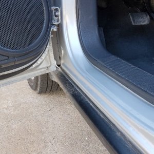 Drivers_Door_Jamb