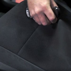 Review Pinnacle Black Label Alcantara Cleaner and Protectant