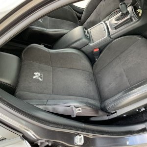 Review Pinnacle Black Label Alcantara Cleaner and Protectant