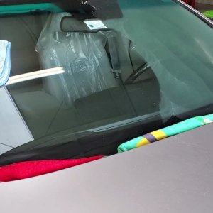 Lexus_Front_Windshield_Polish_Removal