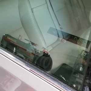 Lexus_Rear_Passenger_Glass_After