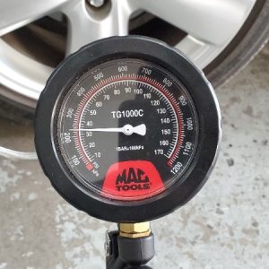 Lexus_Tires_Adjusted_To_Correct_PSI