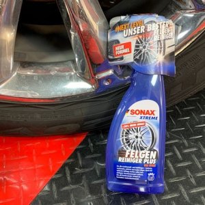 SONAX XTREME Felgen Reiniger Plus Max Effect