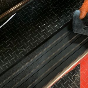 Solution Finish Restore Running Boards 2018 Chevy Silverado