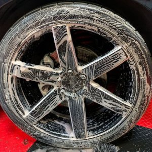 Review SONAX The Beast Wheel Cleaner