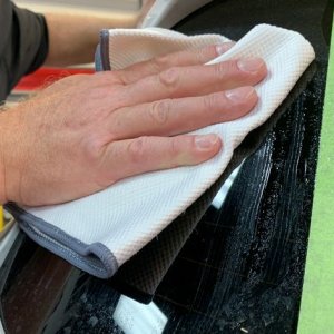Review BLACKFIRE Gel Glass Cleaner