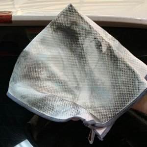 Review BLACKFIRE Gel Glass Cleaner