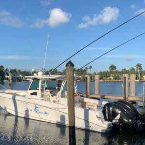 37 Boston Whaler