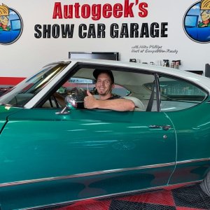 1972 Cutlass Wetsanding by Mike Phillips