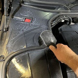 15 Minutes Kosmetic Engine Detail - With 303 - Wheel Woolies and Metro-Vac