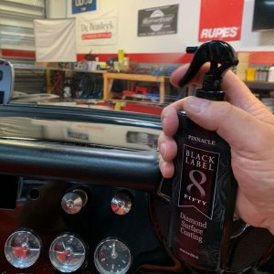 Machine Sanding Polishing Glass Windshields Mike Phillips