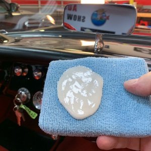 Machine Sanding Polishing Glass Windshields Mike Phillips