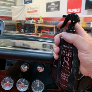 Machine Sanding Polishing Glass Windshields Mike Phillips