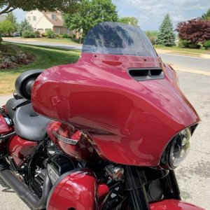Machine polishing Harley Davidson Batwing Fairing