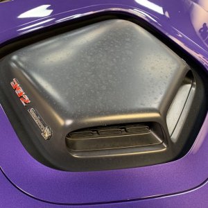 Remove water spots Matte Shaker Hood Scoop 2016 Challenger Scatpack 392 Hem