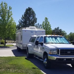 Toy_Box_Travel_Trailer_04