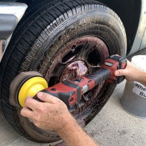 SONAX Wheel Cleaner PLUS New Formula