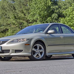 5-15-2016_2004_Mazda_6_S