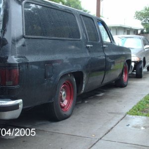 the burban service truck under constuction