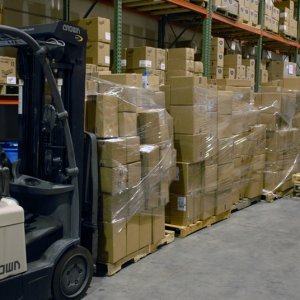 pallets-lined-up