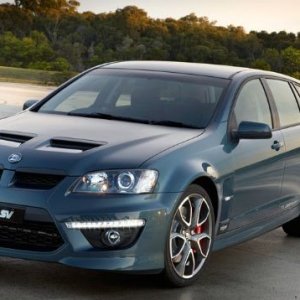 R8_tourer_front