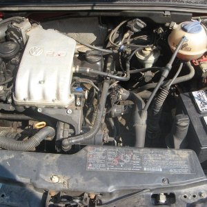 Jetta Engine 01 dirty 1