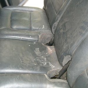 Middle Seats close-up before