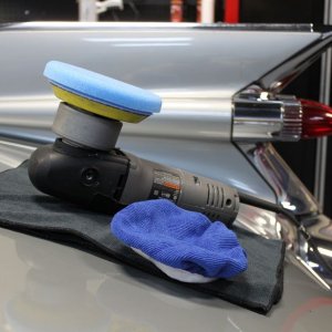 Indigo Bonnet on Hydro-Tech Cyan Pad