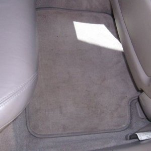 Passenger_Back_Seat_Floor