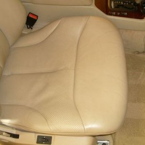Passenger_Seat_Bottom_Finished