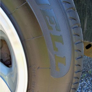 WG Black Diamond Tire Gel