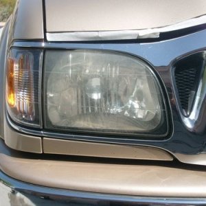 Passenger_Headlight_Before