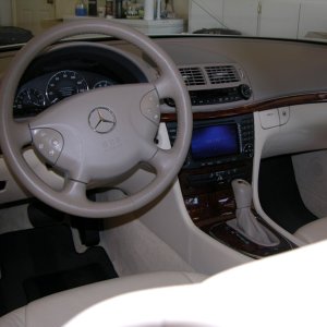 2005 MB E500 Detail