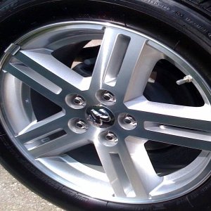 2008 Dodge Avenger - Metallic Black