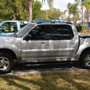 Wife's 2006 Ford Explorer Sport Trac