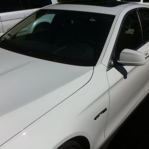 2011 BMW 528i Alpine White