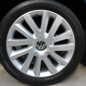 08 VW Convertable
