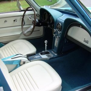 67_Vette_Interior