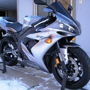 04 R1