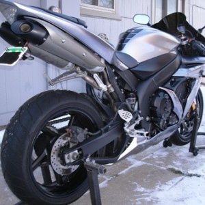 04 R1