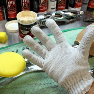 Hand Polish Aluminum with Microfiber Glove