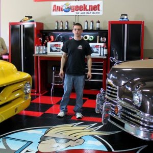 What's in the Garage TV Show with Mike Phillips at Autogeek.net