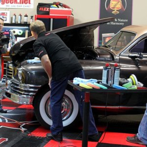 What's in the Garage TV Show with Mike Phillips at Autogeek.net