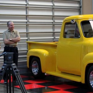 What's in the Garage TV Show with Mike Phillips at Autogeek.net