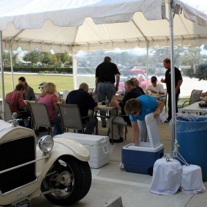 What's in the Garage TV Show with Mike Phillips at Autogeek.net