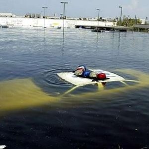 swimmind_police_car