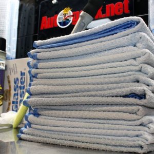 Plenty of Glass Cleaning Towels at Autogeek.net