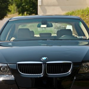 BMW FRONT WITH NON DETAILED BUMPERS