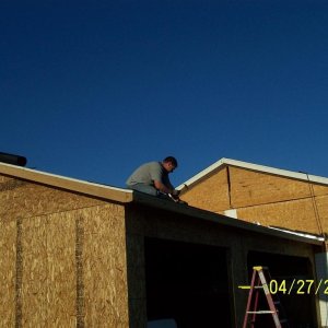 Garage_4_27_06_005_Medium_